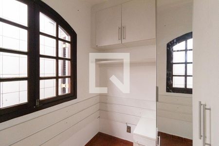 Quarto 2 de casa à venda com 4 quartos, 239m² em Santo Antônio, Osasco