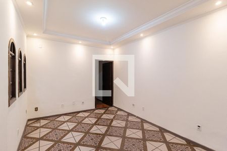 Sala de casa à venda com 4 quartos, 239m² em Santo Antônio, Osasco