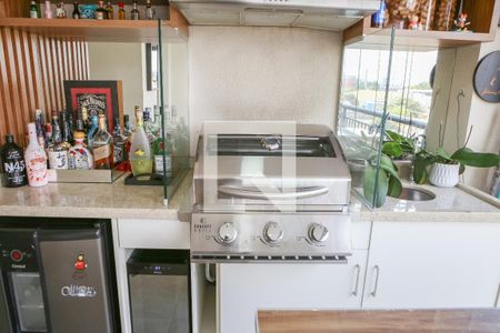 Varanda Gourmet de apartamento para alugar com 3 quartos, 92m² em Vila Anastácio, São Paulo