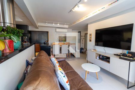 Sala de apartamento à venda com 3 quartos, 102m² em Vila Ipojuca, São Paulo