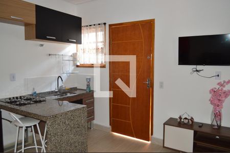 Sala e Cozinha de kitnet/studio para alugar com 1 quarto, 28m² em Mirandópolis, São Paulo