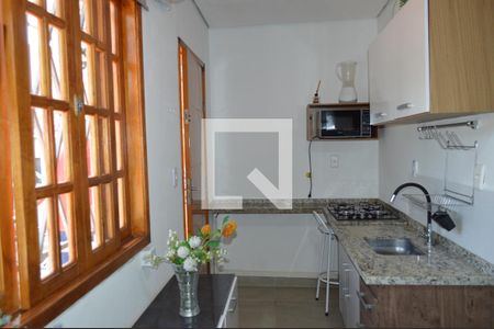 Cozinha de kitnet/studio para alugar com 1 quarto, 18m² em Mirandópolis, São Paulo