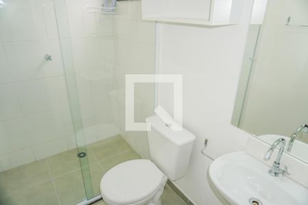 Banheiro de kitnet/studio para alugar com 1 quarto, 26m² em Pinheiros, São Paulo