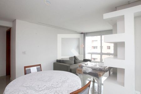 Sala de apartamento à venda com 2 quartos, 75m² em Petrópolis, Porto Alegre