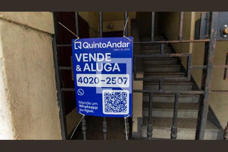 Placa de apartamento à venda com 3 quartos, 79m² em Centro, Niterói