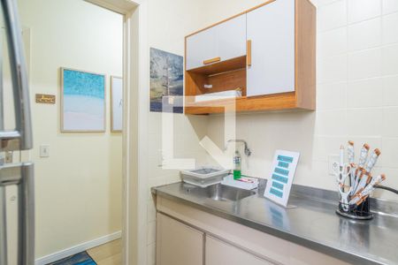 Cozinha de apartamento à venda com 1 quarto, 33m² em Centro Histórico, Porto Alegre