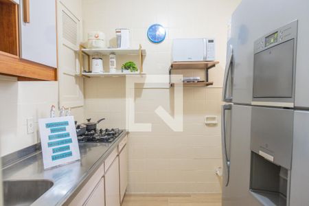 Cozinha de apartamento à venda com 1 quarto, 33m² em Centro Histórico, Porto Alegre