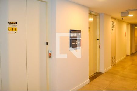 Área comum de apartamento à venda com 1 quarto, 27m² em Farroupilha, Porto Alegre