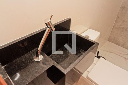Lavabo de casa à venda com 3 quartos, 160m² em Parque Sao Domingos, São Paulo
