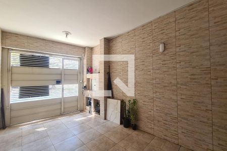 Garagem de casa à venda com 3 quartos, 100m² em Vila Santa Clara, São Paulo
