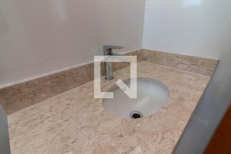Banheiro da Suíte 2 de apartamento à venda com 2 quartos, 76m² em Vila Ester (zona Norte), São Paulo