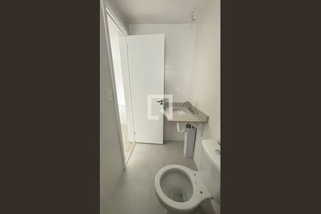 Banheiro de apartamento à venda com 2 quartos, 63m² em Parque das Nações, Santo André