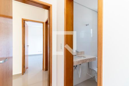 Banheiro da Suíte 1 de apartamento à venda com 3 quartos, 66m² em Vila Ester (zona Norte), São Paulo
