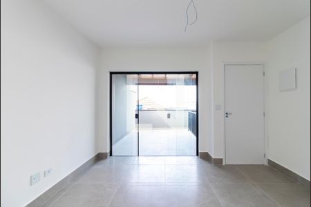 Sala de casa à venda com 2 quartos, 140m² em Vila Dom Pedro Ii, São Paulo