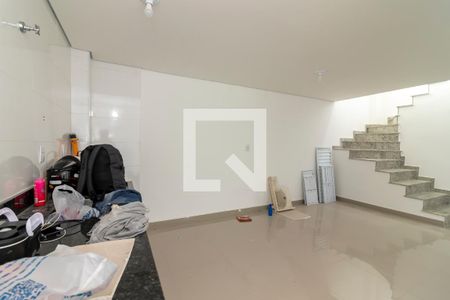Cozinha de apartamento à venda com 2 quartos, 84m² em Vila Ester (zona Norte), São Paulo