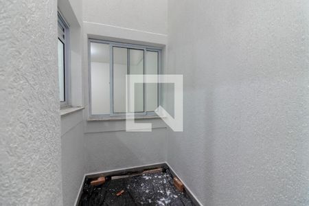Quintal de apartamento à venda com 2 quartos, 69m² em Vila Ester (zona Norte), São Paulo