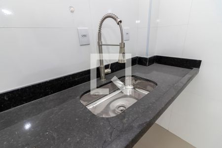 Cozinha de apartamento à venda com 2 quartos, 62m² em Vila Ester (zona Norte), São Paulo