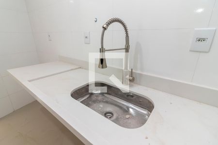 Cozinha de apartamento à venda com 2 quartos, 76m² em Vila Ester (zona Norte), São Paulo
