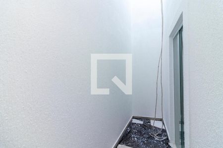 Quintal de apartamento à venda com 2 quartos, 60m² em Vila Ester (zona Norte), São Paulo