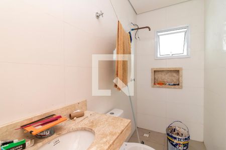 Banheiro de apartamento à venda com 1 quarto, 47m² em Vila Ester (zona Norte), São Paulo