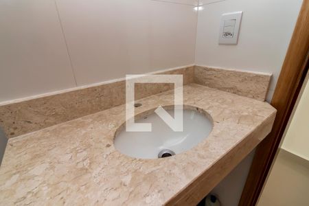 Banheiro de apartamento à venda com 1 quarto, 31m² em Vila Ester (zona Norte), São Paulo