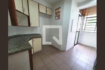 Casa à venda com 3 quartos, 190m² em Jardim Namba, São Paulo