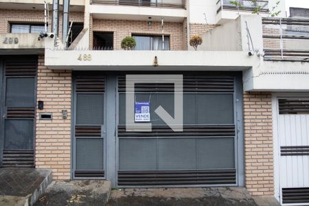 Fachada + Plaquinha  de casa à venda com 2 quartos, 120m² em Imirim, São Paulo