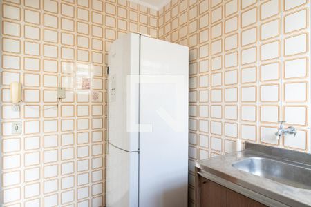 Cozinha de apartamento à venda com 1 quarto, 33m² em Partenon, Porto Alegre