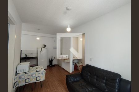 Sala de apartamento à venda com 2 quartos, 37m² em Parque Bristol, São Paulo