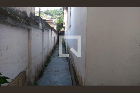 Casa à venda com 4 quartos, 200m² em Pé Pequeno, Niterói