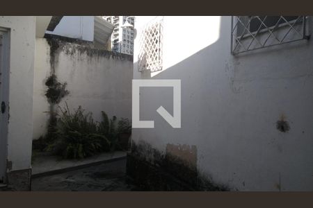 Casa à venda com 4 quartos, 200m² em Pé Pequeno, Niterói