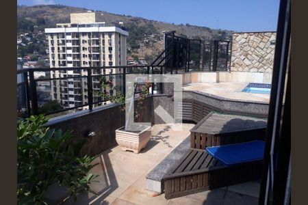 Apartamento à venda com 3 quartos, 296m² em Vital Brasil, Niterói