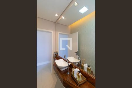 Lavabo de casa de condomínio à venda com 3 quartos, 268m² em Swiss Park, Campinas