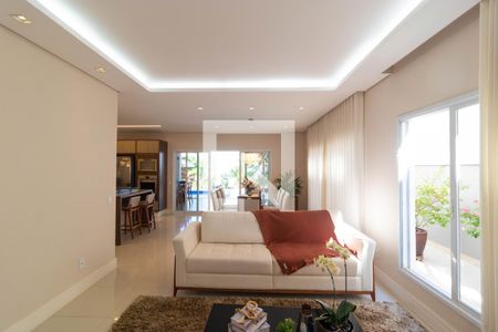 Sala de casa de condomínio à venda com 3 quartos, 268m² em Swiss Park, Campinas