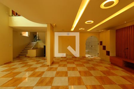 Sala de casa à venda com 4 quartos, 500m² em Vila Assunção, Santo André