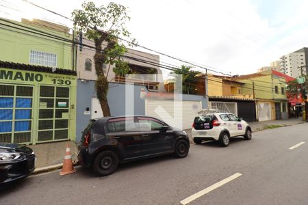 Fachada de casa à venda com 4 quartos, 500m² em Vila Assunção, Santo André