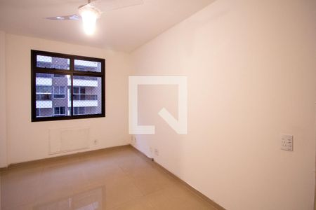 Suíte de apartamento à venda com 2 quartos, 80m² em Icaraí, Niterói