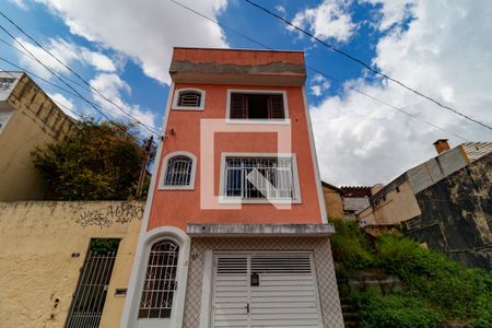 Fachada de casa à venda com 4 quartos, 185m² em Vila Isolina Mazzei, São Paulo