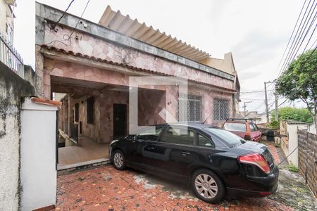 Garagem de casa à venda com 5 quartos, 300m² em Brás de Pina, Rio de Janeiro