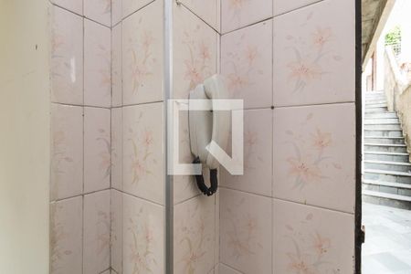 Casa fundos - Área de serviço de casa à venda com 5 quartos, 300m² em Brás de Pina, Rio de Janeiro