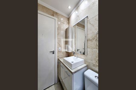 Banheiro  de apartamento para alugar com 2 quartos, 56m² em Santa Terezinha, São Bernardo do Campo