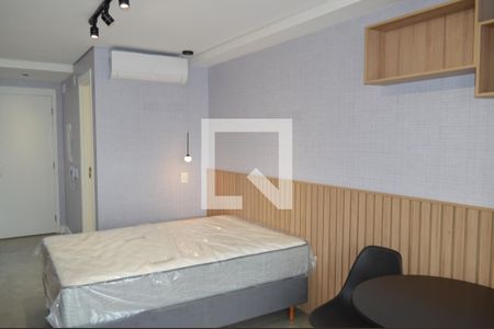 Quarto de kitnet/studio para alugar com 1 quarto, 27m² em Ipiranga, São Paulo