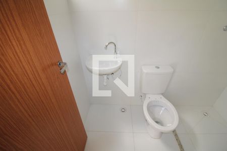 Banheiro de kitnet/studio para alugar com 1 quarto, 31m² em Santana, São Paulo