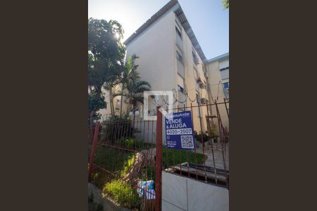 Placa de apartamento à venda com 2 quartos, 60m² em Santo Antônio, Porto Alegre