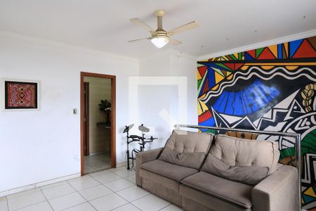 Sala de TV de apartamento à venda com 4 quartos, 184m² em União, Belo Horizonte