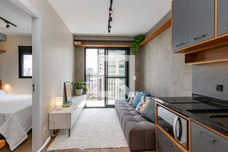 Apartamento para alugar com 1 quarto, 27m² em Campo Belo, São Paulo