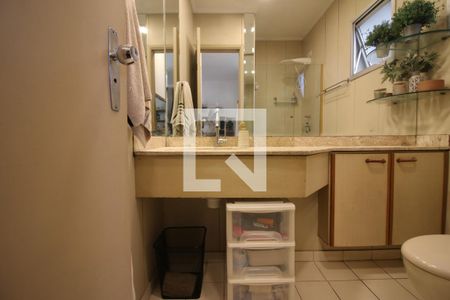 Banheiro de apartamento para alugar com 1 quarto, 36m² em Moema, São Paulo