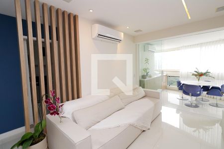 Sala de apartamento à venda com 3 quartos, 96m² em Barra da Tijuca, Rio de Janeiro