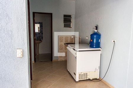 Área de Serviço de casa à venda com 3 quartos, 300m² em Jardim Sabara, São Paulo