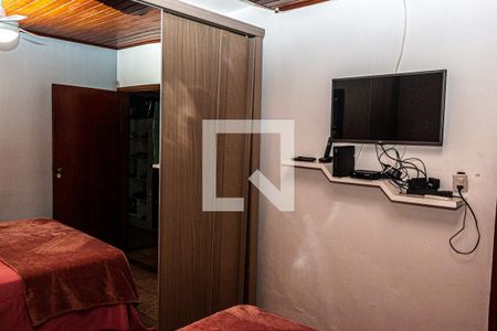 Quarto 3 de casa à venda com 3 quartos, 300m² em Jardim Sabara, São Paulo